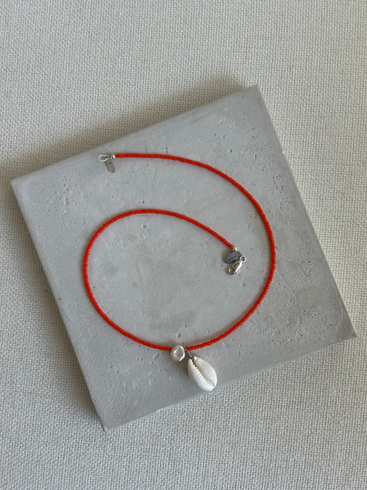 A Tangier, ORANGE