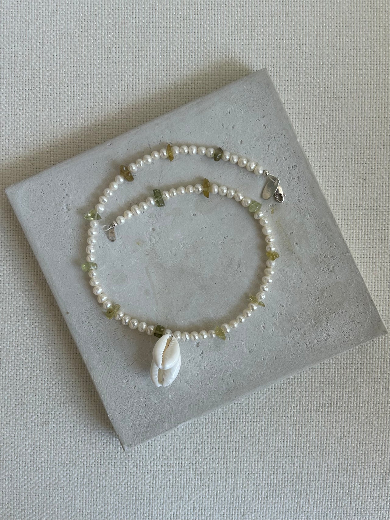 La Blanca Necklace