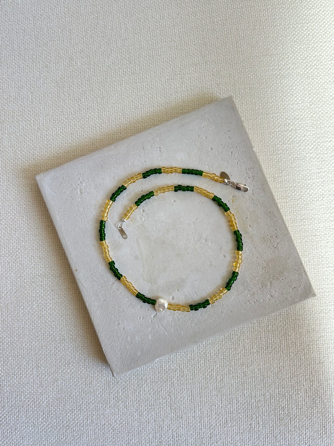 Somos Como Niños Necklace, GREEN/YELLOW