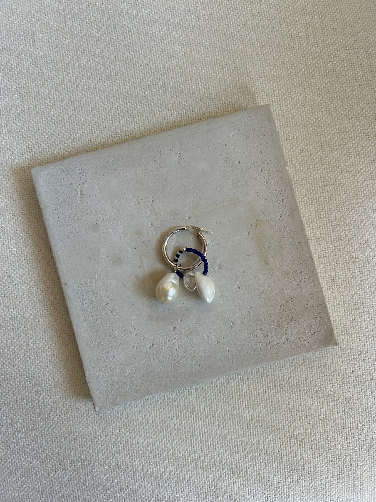 Ku Earring, BLUE